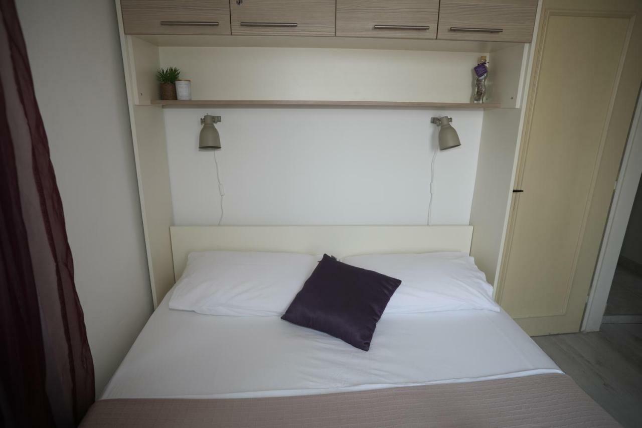 Apartment Riva Rovinj Exterior photo